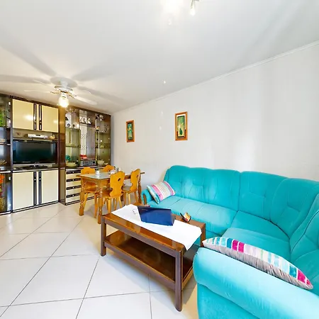 Din Apartamento Pula
