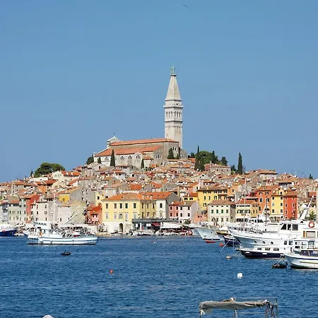 Din Apartamento Pula